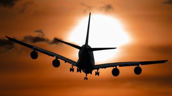 ¿Qué meto en la maleta?: Este es el equipaje de mano que puedes llevar según cada aerolínea